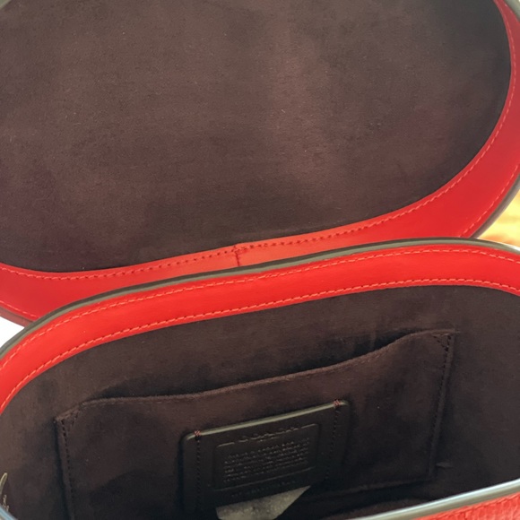 Coach purse - Picture 4 of 4